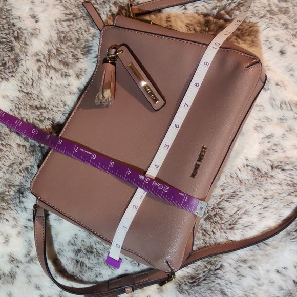 Nine West Shoulder Bag - Picture 6 of 9